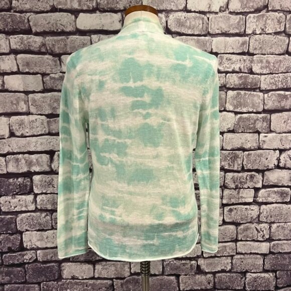 Chico's Zenergy Green & White No Close Sheer Shawl Size Small - Picture 6 of 8